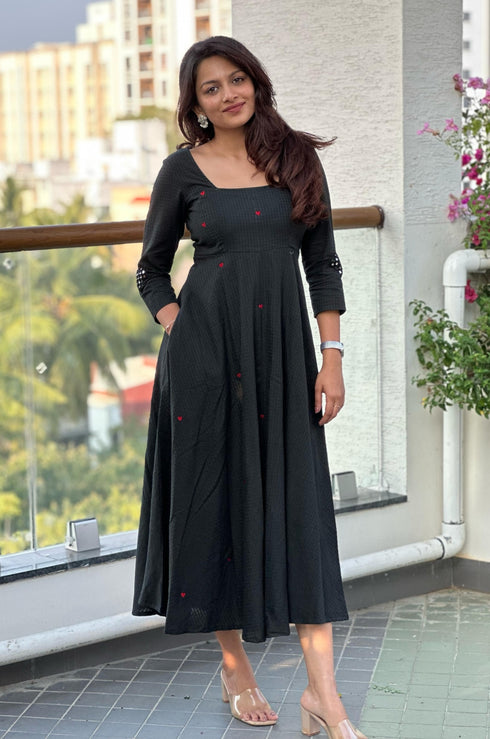 Nayeli Heart Embroidery Dress