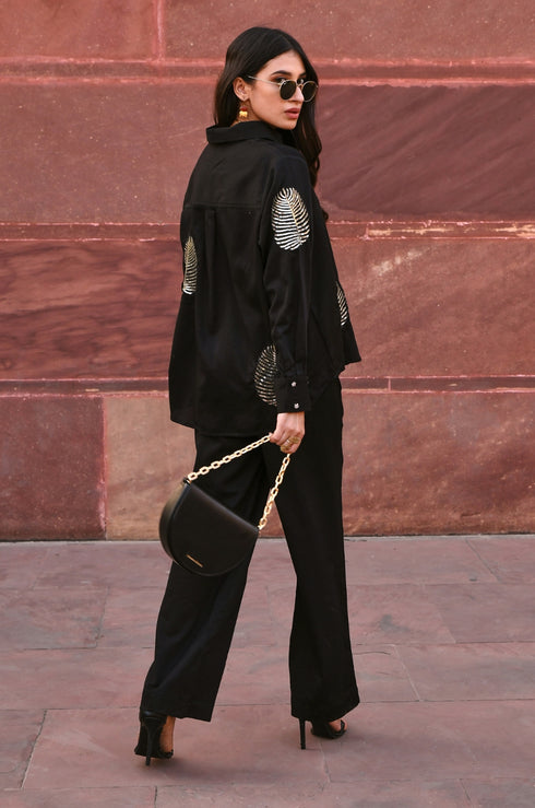 Diyu Sequin Embroidered Black Shirt