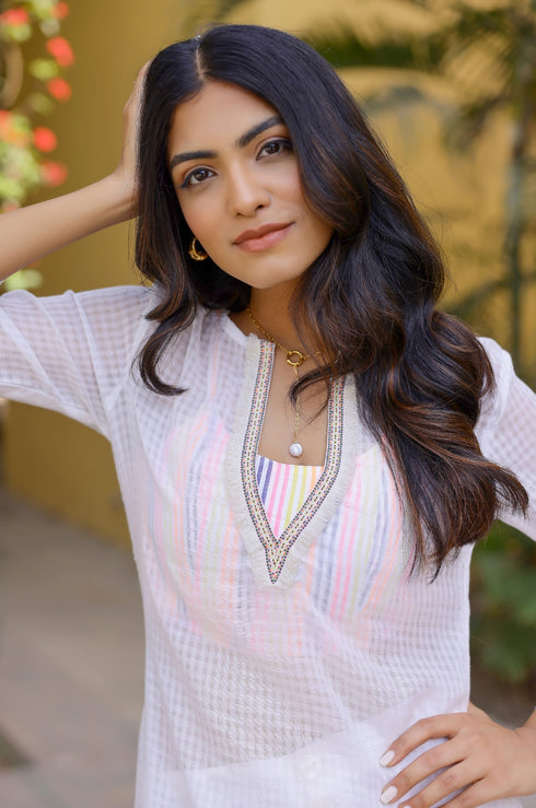 Peonia Kurta-Pant with Stripes Bralette - Set Of 3