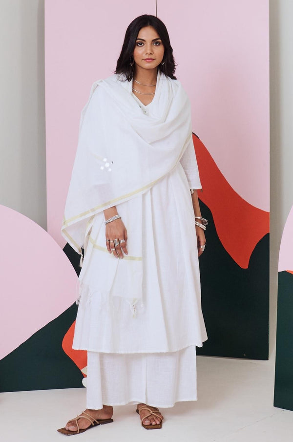 Ajuni White Mirror Embroidered Chanderi Dupatta
