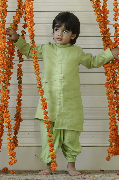 Green High Low Kurta Dhoti : Set Of 2