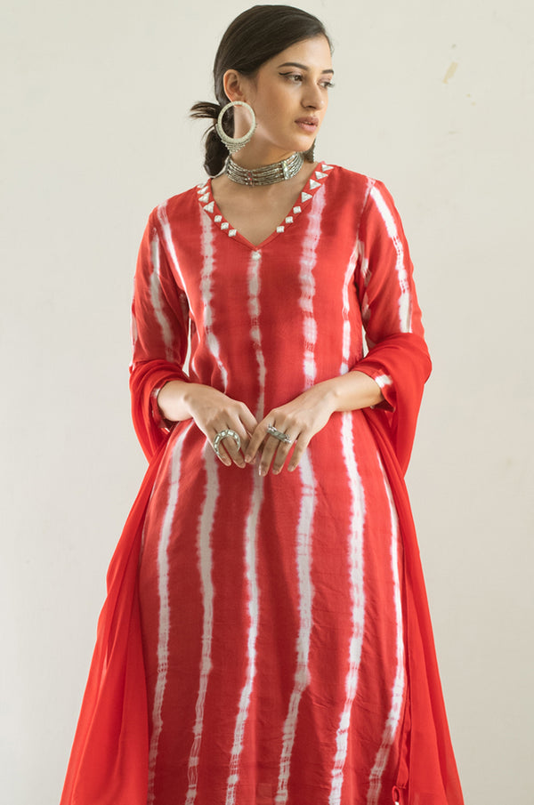 Niti Lehriya Kurta