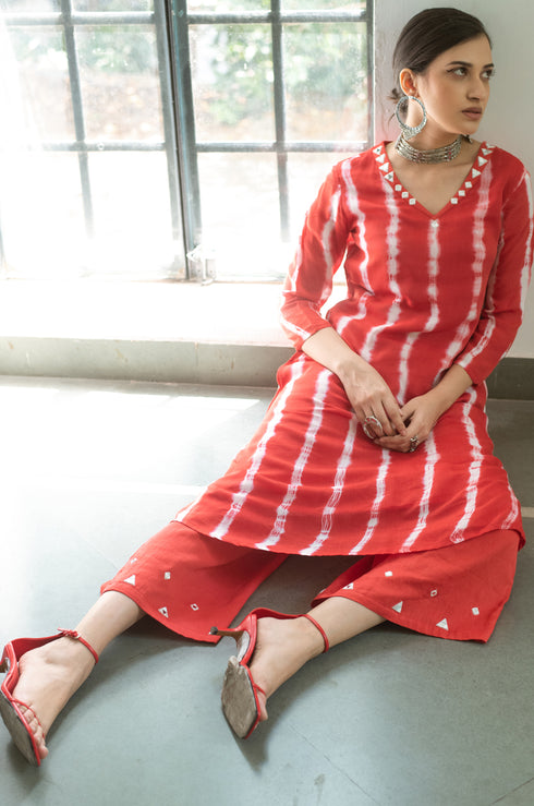 Niti Lehriya Kurta