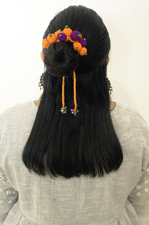 Saira Handmade Gajra